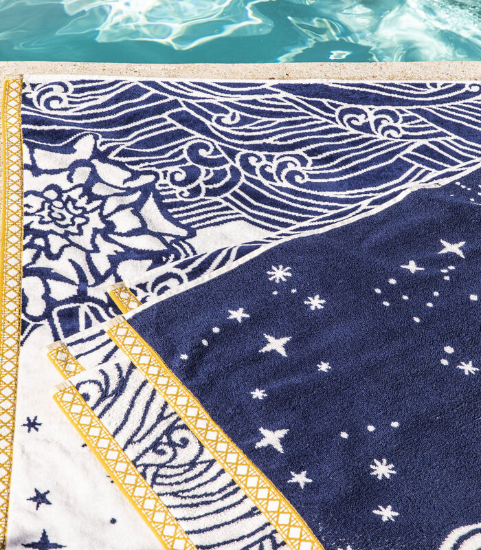 Drap de plage imprimé en coton bio, La Grande Bleue image number 2