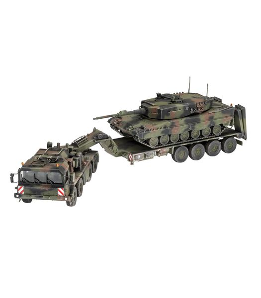 Slt 50-3 "Elefant" & Leopard 2A4