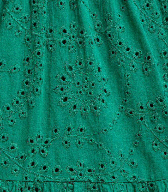 Korte jurk in het Engels borduurwerk image number 4