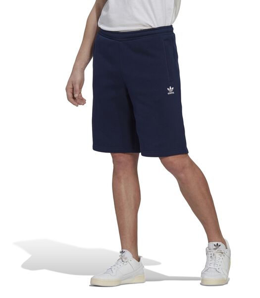 Clover shorts Adicolor Essentials