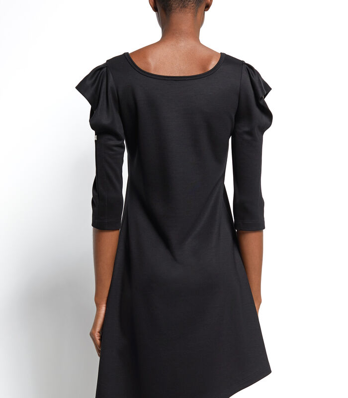 Asymmetrische zwarte jurk MASHEL image number 2