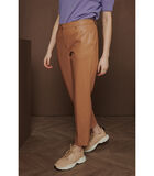 Pantalon tendance 7/8  en éco-cuir camel image number 0
