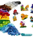 LEGO Classic 11013 Briques Transparentes CrÃ©atives Set Animaux image number 1