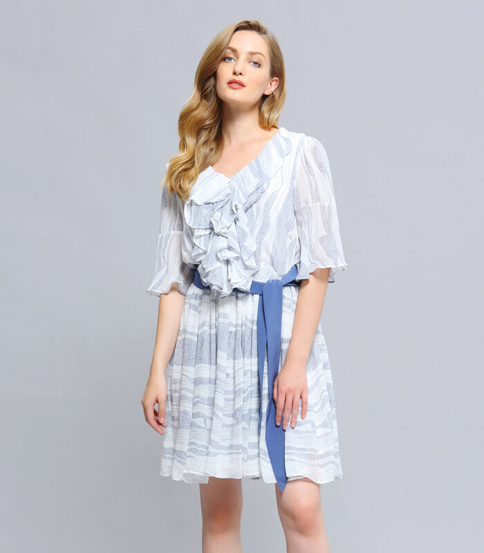 Mini-jurk van chiffon met lineaire print en ruches image number 0