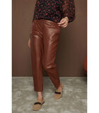 Pantalon 7/8 tendance en éco-cuir marron image number 0
