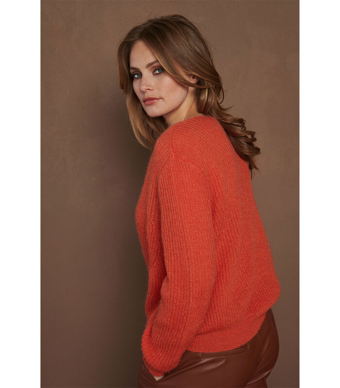 Pull en tricot rouge-orange à la mode avec détails image number 1