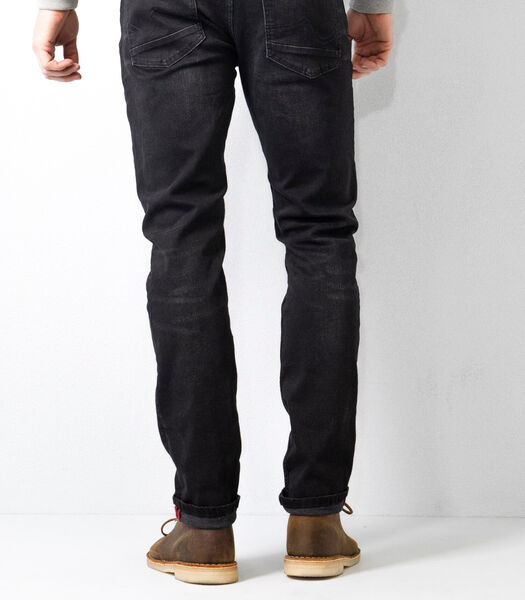 Russel regular tapered fit