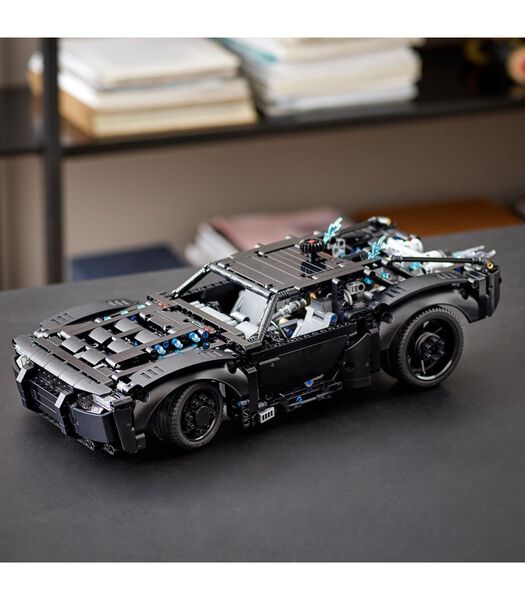 Technic 42127 La Batmobile de Batman Jouet Voiture