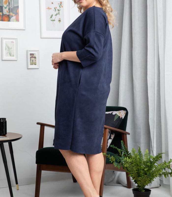 Robe oversize confortable en suède SONATA image number 2