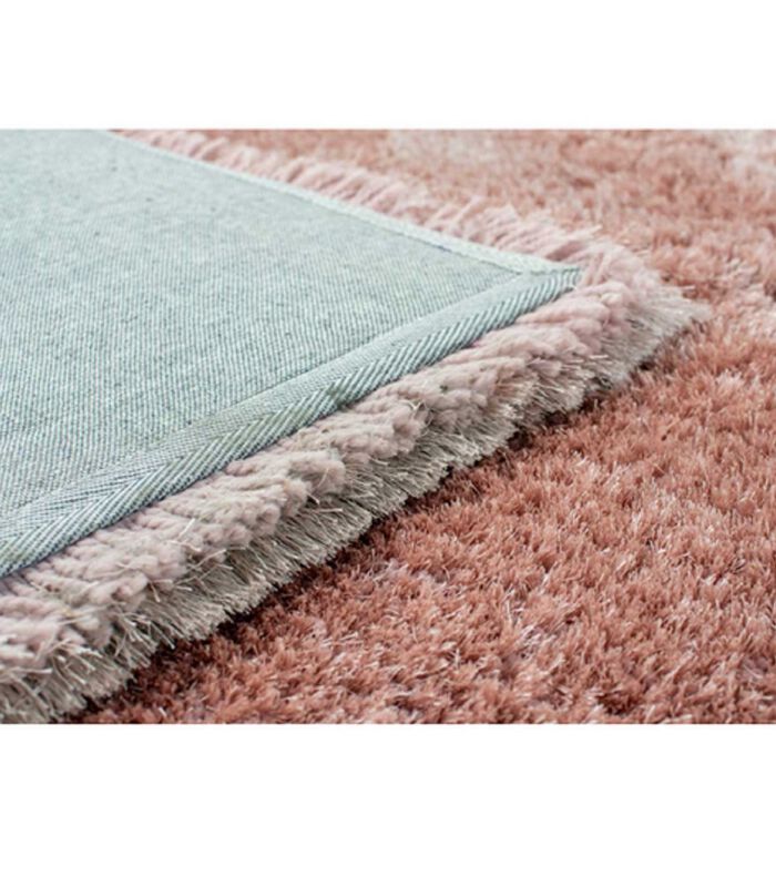 Zacht en dik, comfortabel ruig tapijt LOOT image number 2