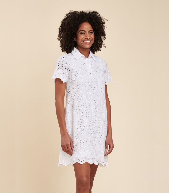 Robe courte blanche en broderie anglaise image number 1