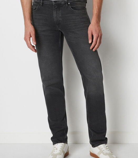 Jeans model SJÖBO gevormd