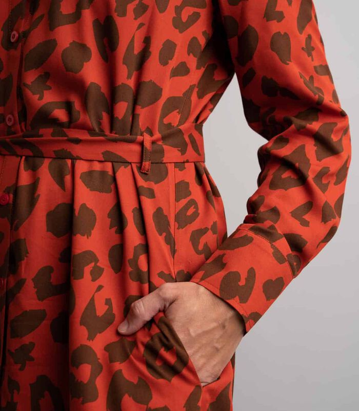 Merel Red Leopard robe image number 4