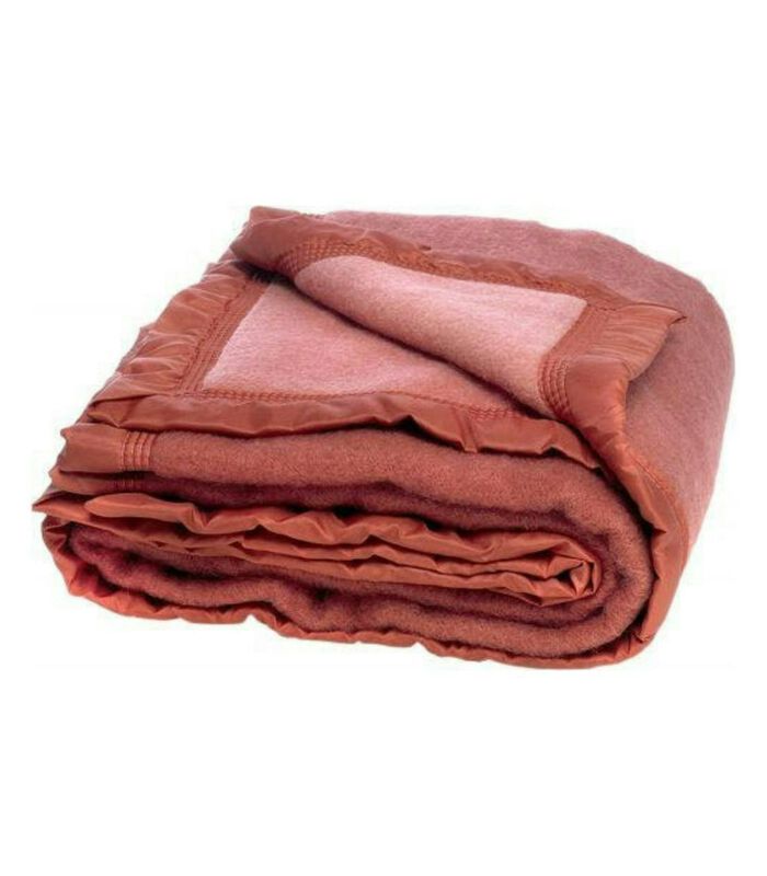 Wollen deken rood image number 0