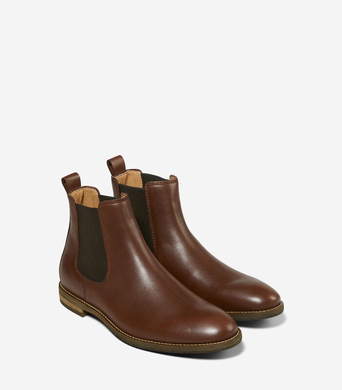Chelsea boot image number 1