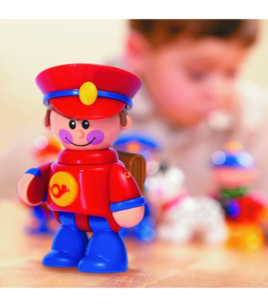 First Friends Toyfigure - Mailman (facteur)