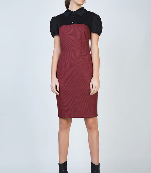 Puff Sleeve Fitted Dress met knoopdetail