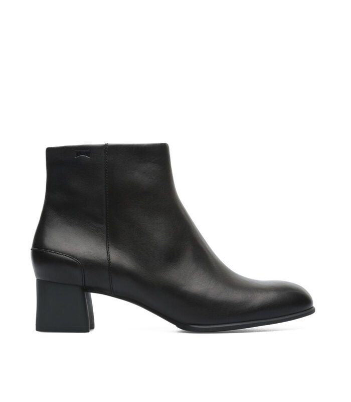 Katie Dames Ankle Boots image number 0