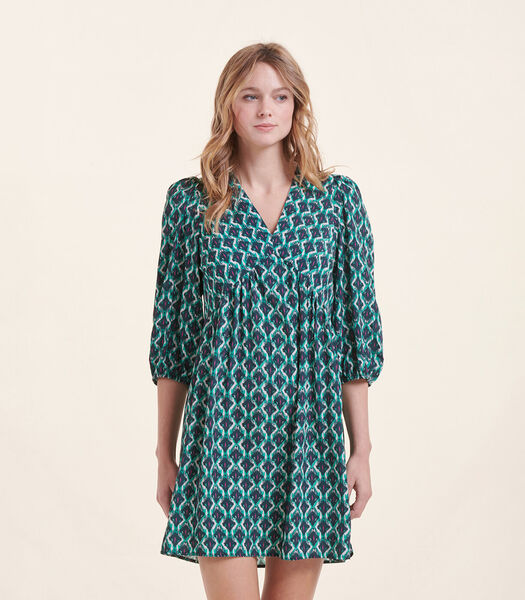 Robe courte verte cintrée manches 3/4 imprimé ethnique encolure V