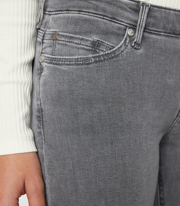 Jeans modèle SIV Skinny taille basse image number 4