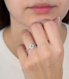 Ring 'Pescara Topaze' witgoud en diamanten image number 1