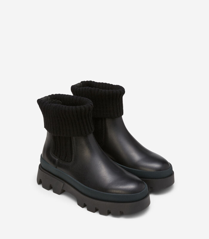 Chunky Chelsea boots image number 1