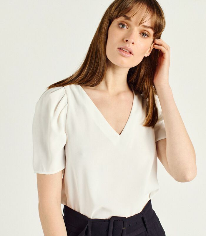TIAGO blouse met korte mouwen en V-hals image number 1