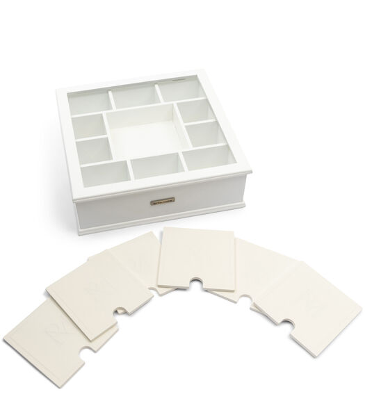 Theedoos wit, met deksel 6 stuks - RM Tea Box with Monogram Coasters