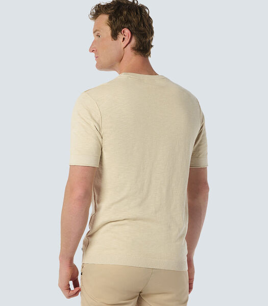 T-shirt intemporel pour hommes - confortable et élégant pour toutes les occasions Male
