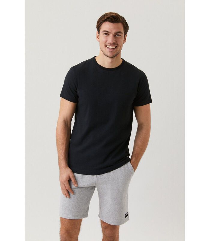 Basic T-Shirt Zwart image number 1