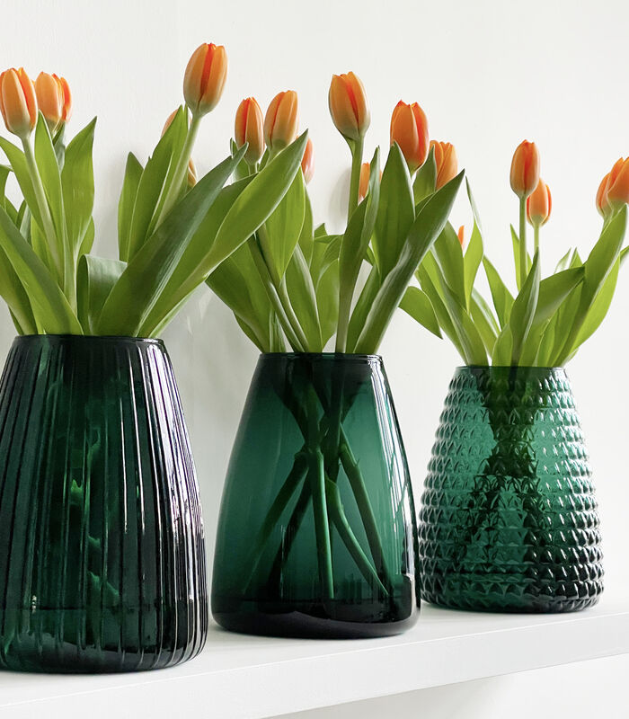 DIM vase stripe small vert image number 1