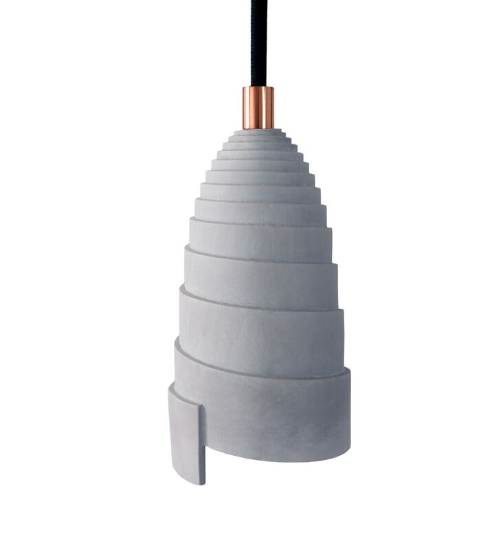 FLANELLE TRIPLE - Betonnen hanglampen en koperen accessoires image number 4