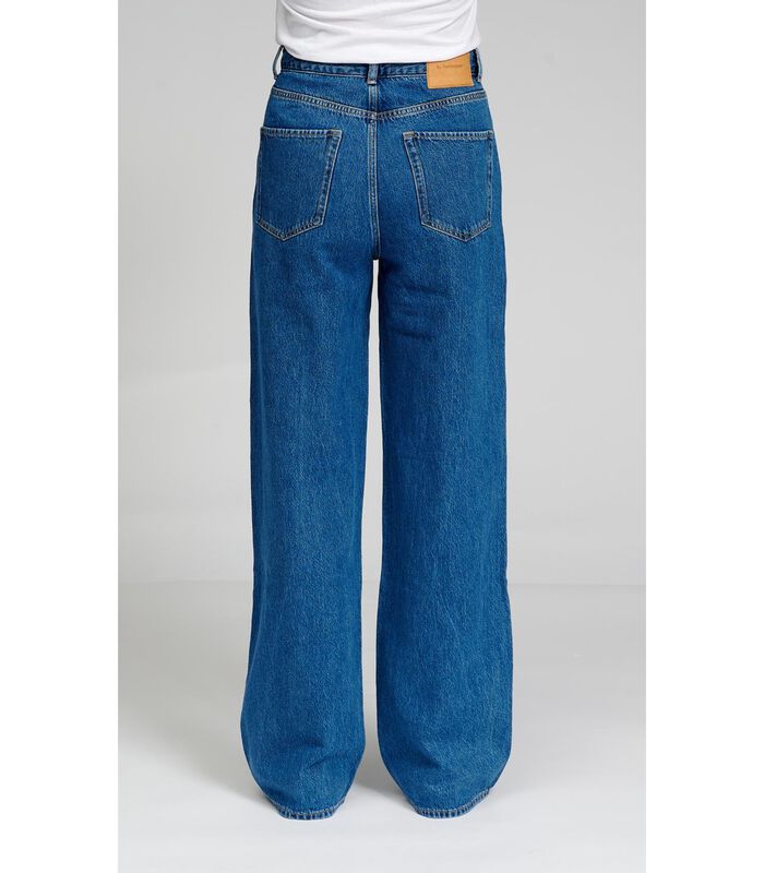 Les jeans larges de performance originaux - Denim bleu moyen. image number 2
