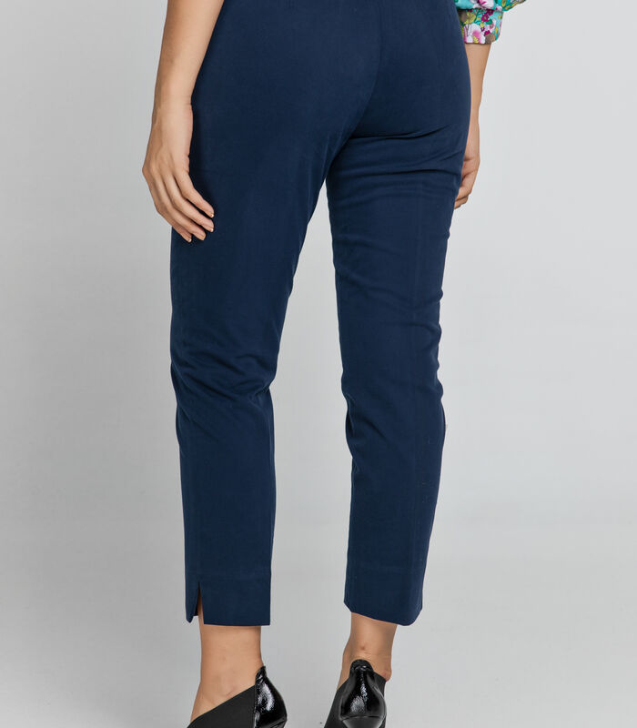 Blauwe broek met slanke pasvorm van Conquista Fashion image number 4