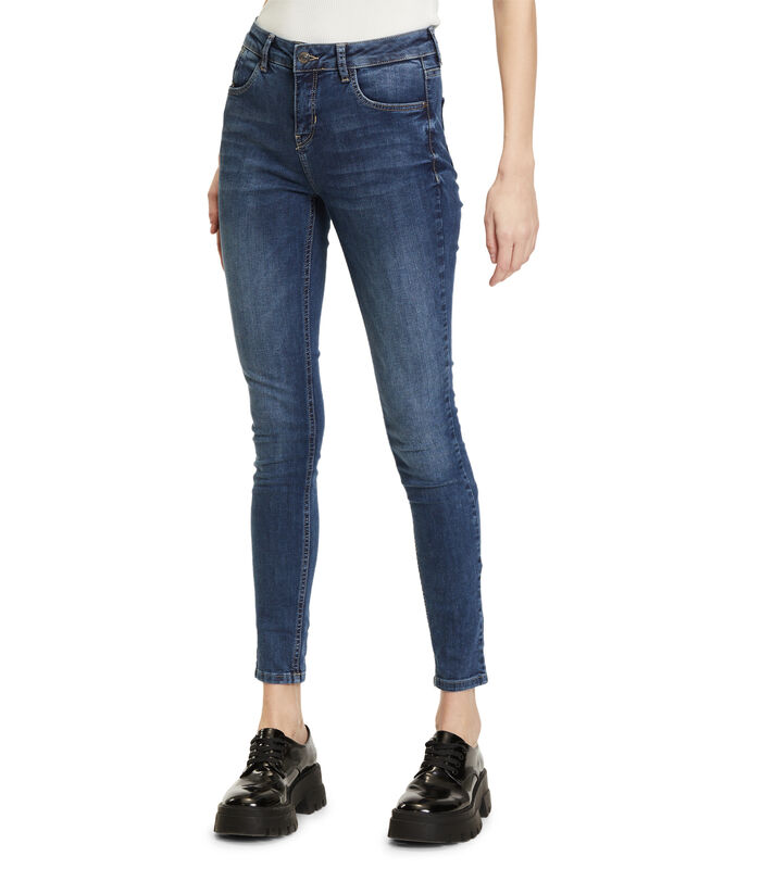 Jean Modern Fit Coupe Slim Fit image number 0