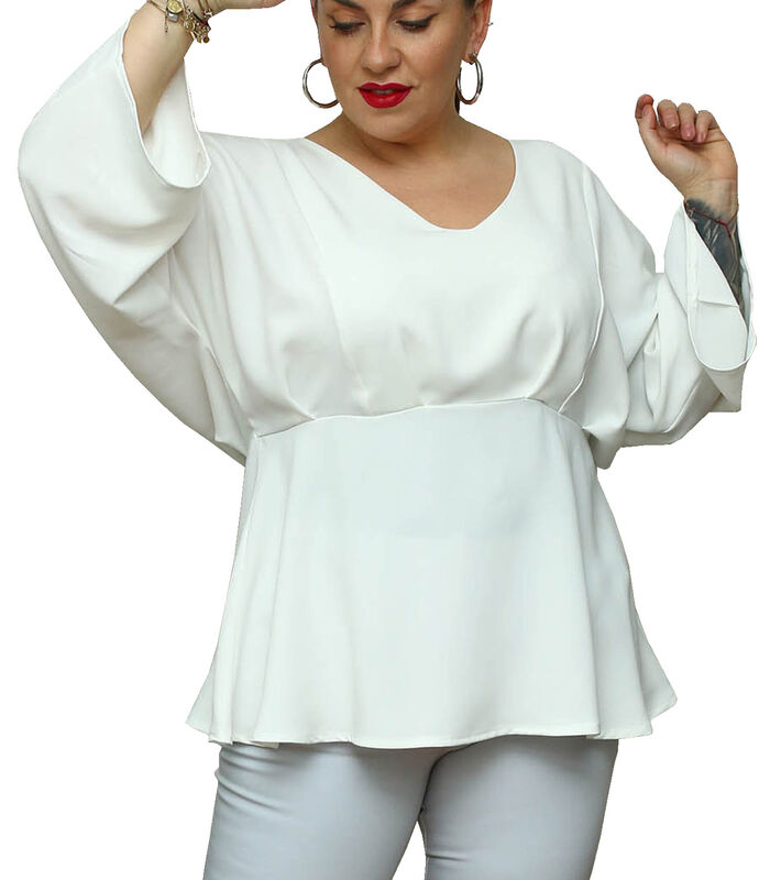 Exclusieve blouse met een cut-off ala baskinka MADRYTA image number 0