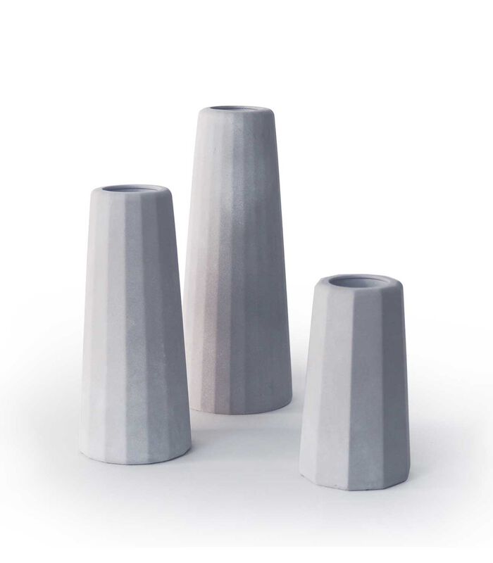 FACETTE- Vases soliflores en béton (trio) image number 0