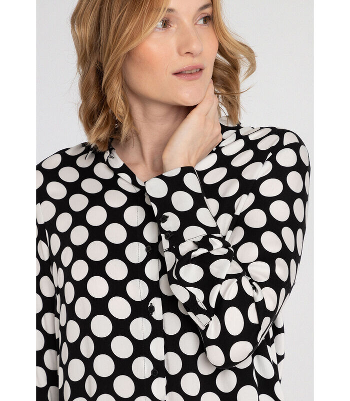 Viscose blouse met grote, lichtgekleurde stippen image number 4
