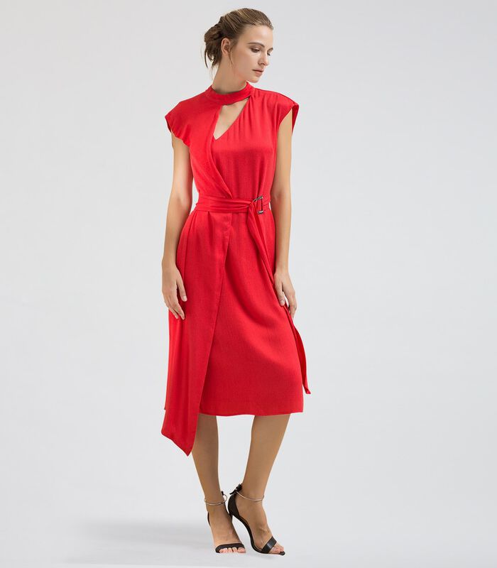 Losvallende asymmetrische halflange jurk in cupro image number 0