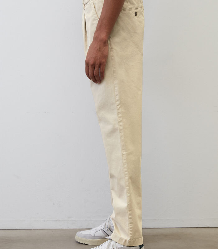 Chino – model jogger pleats image number 3