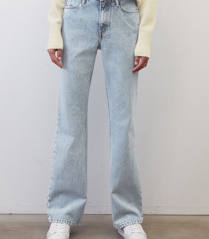Jeans model LINNA loose flared image number 0
